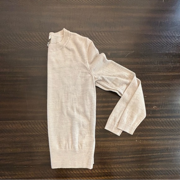 Reiss. 100% wool crew neck sweater. size small. Light sand color. - Picture 3 of 6